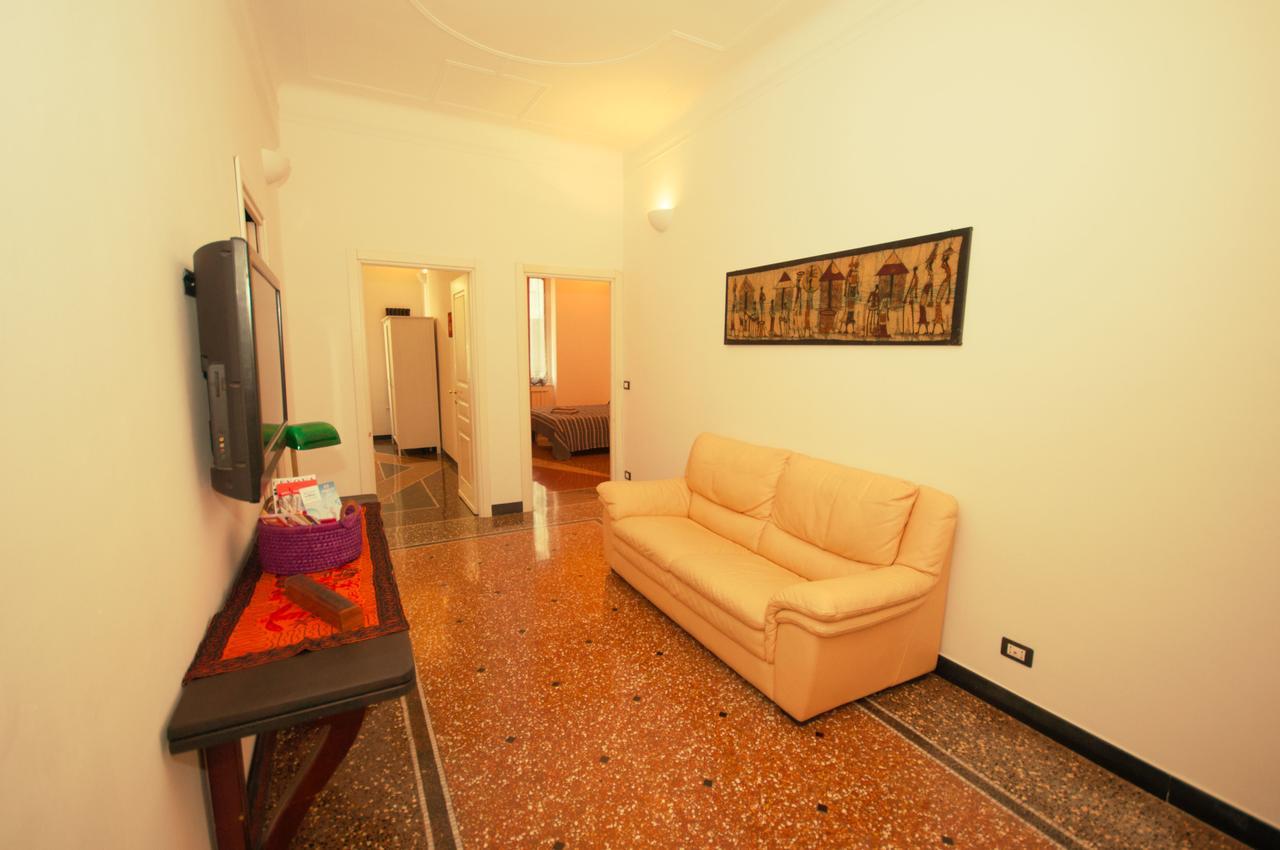 Ferienwohnung Perdiana House Genua Exterior foto