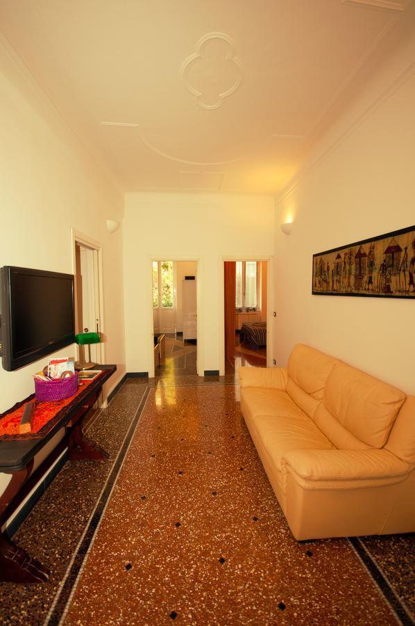 Ferienwohnung Perdiana House Genua Exterior foto